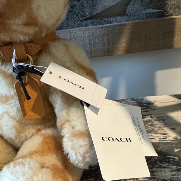 Coach Collectible Bear 2022 - Picture 2 of 7